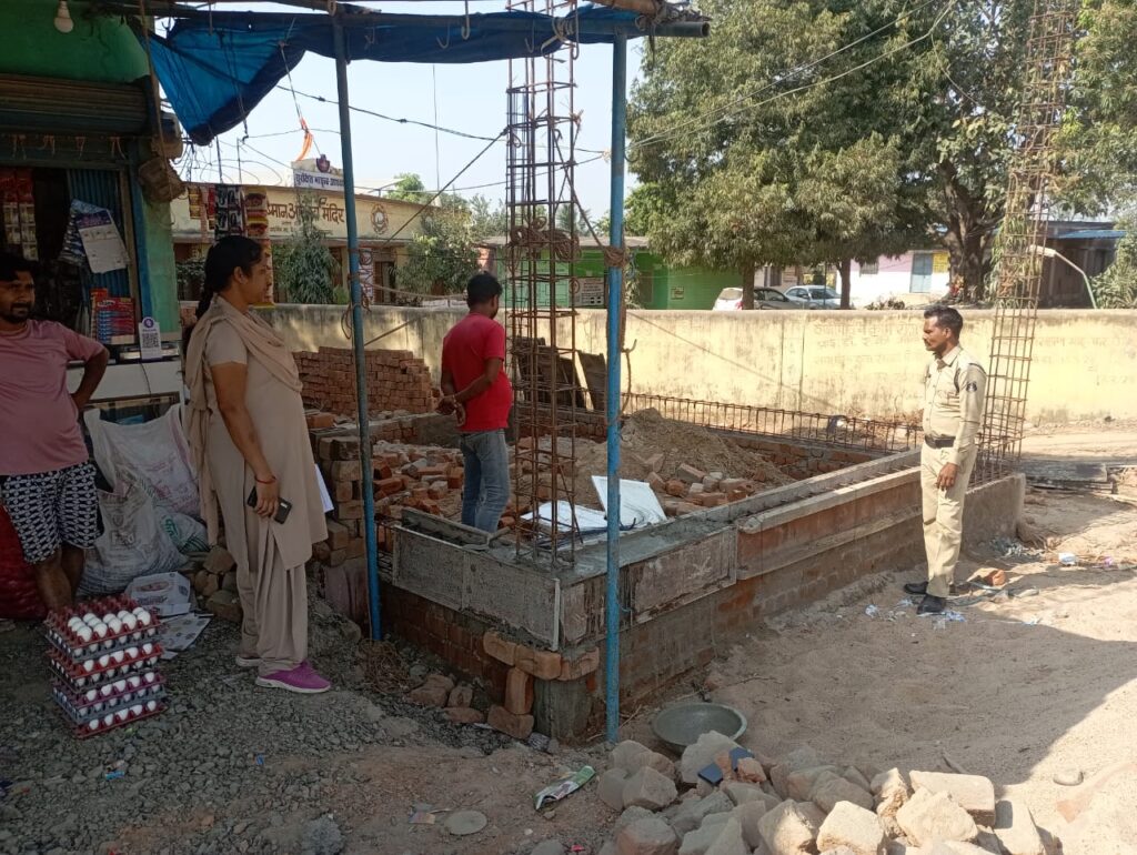 एसडीएम के स्थगन आदेश को हटाने अतिक्रमकण कारियो ने प्रशासन को किया गुमराह..एसडीएम ने दोबारा जारी किया स्थगन आदेश..पुलिस बल भेजकर रूकवाया काम…मामला बायसी…आगे पढ़े 2 1000919188
