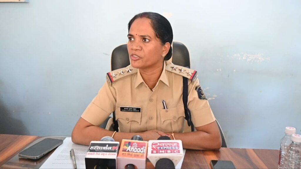 होली पर्व को लेकर शांति समिति की धरमजयगढ़ थाना मैं हुई बैठक गणमान्य नागरिकों के साथ पत्रकार,जनप्रतिनधि भी हुए शामिल 1 1000962369