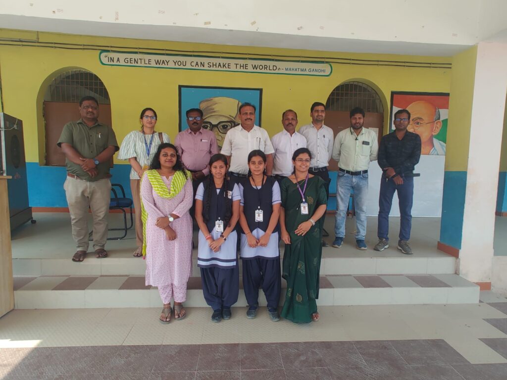 स्वामी आत्मानंद अंग्रजी मध्यम स्कूल धरमजयगढ़ की छात्रा नैना मंडल कक्षा 11वीं (विज्ञान) एवं शैली साव कक्षा 11वीं (कॉमर्स ) ने फिट इंडिया क्विज 2024 के स्टेट सेमीफाइनल 2 के लिए क्वालीफाई किया राज्यस्तरीय सेमीफाइनल 1 के लिए छत्तीसगढ़ से 8 स्कूल क्वालीफाई हुए थे , जिनमे से 4 स्कूल सेमीफाइनल 2 के लिए चयनित हुए हैं 2 1000990677