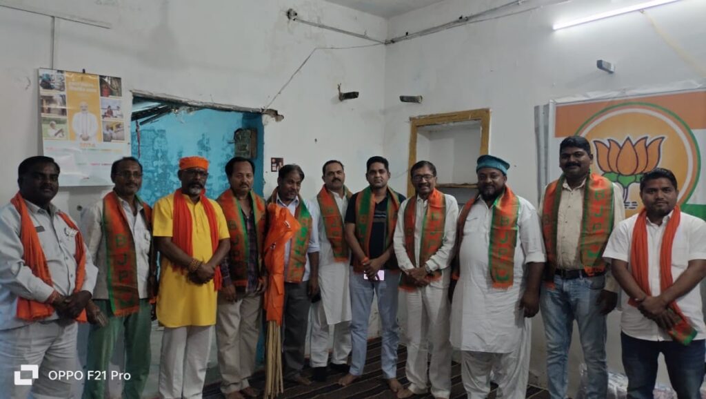 भाजपा के 400 पार के लक्ष्य तक पहुंचने मुस्लिम समुदाय का रहेगा बड़ा योगदान समाज ने उठाया बीड़ा--- गोकुल नारायण यादव 2 1001025683