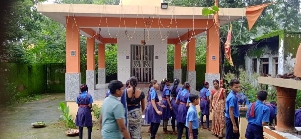 नई राष्ट्रीय शिक्षा नीति 2020 के तहत कापू के माध्यमिक शाला विद्यालय में किया गया सामूहिक सहभागिता का सफल आयोजन। 2 1001356181