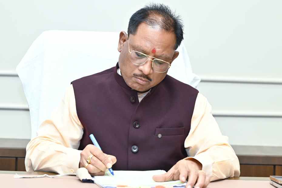 छत्तीसगढ़ के लाखों कर्मचारियों की बल्ले-बल्ले, सीएम विष्णुदेव साय ने दिया दिवाली गिफ्ट 1 1001642444