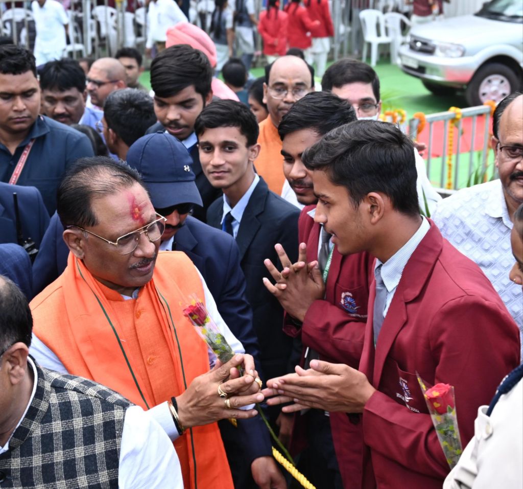 रायगढ़ में शिक्षा का नया सूर्य उदय: सीएम विष्णुदेव साय ने किया ‘नालंदा परिसर’ का भूमि पूजन 2 1001813725