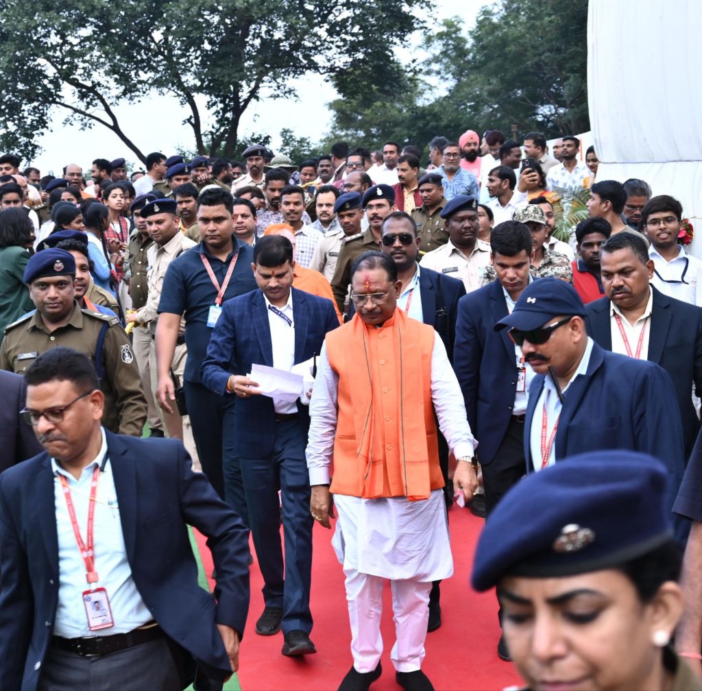 रायगढ़ में शिक्षा का नया सूर्य उदय: सीएम विष्णुदेव साय ने किया ‘नालंदा परिसर’ का भूमि पूजन 3 1001813732