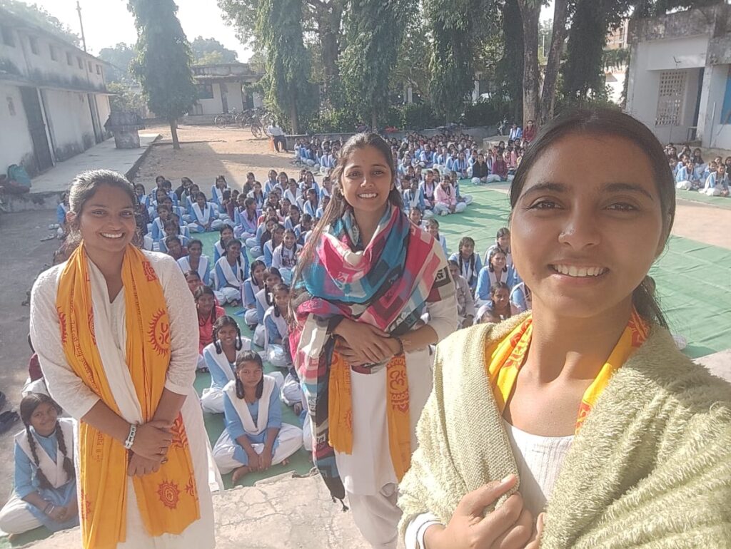 21वी सदी उज्वल भविष्य जैसी कामनाओं के साथ शांतिकुंज हरिद्वार के मार्गदर्शन में गायत्री शक्तिपीठ धर्मजयगढ़ द्वारा किया जा रहा आयोजन। 1 1001848492