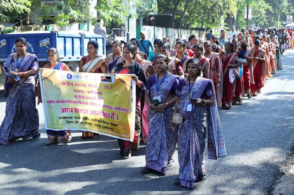 सरस मेले से महिला समूहों की प्रतिभा को मिल रहा मंच-लोकसभा सांसद श्री राधेश्याम राठिया 9 1001919291
