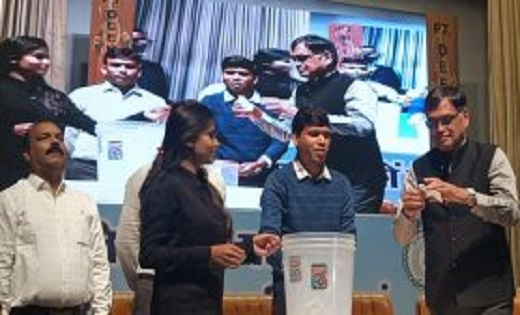 नगरीय निकाय चुनाव :राजधानी में महिला प्रत्याशी लड़ेगी महापौर का चुनाव,बिलासपुर दुर्ग, भिलाई ओबीसी के लिए हुआ आरक्षित 1 1001936319