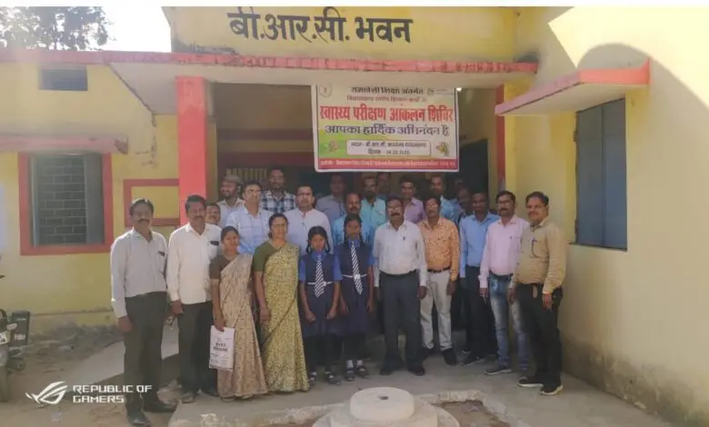 धरमजयगढ़ में दिव्यांग बच्चों के लिए किया गया विकासखंड स्तरीय आंकलन शिविर आयोजित*चिकित्सा विशेषज्ञों द्वारा किया गया स्वस्थ परीक्षण 2 1002200576