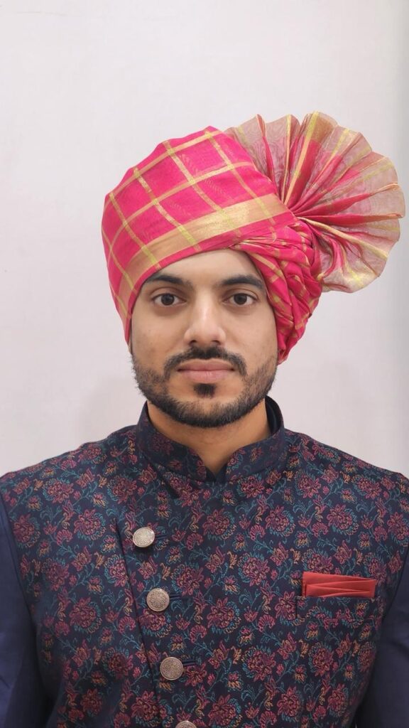 सरस्वती शिशु मंदिर धर्मजयगढ़ के मेघावी छात्र रहे विकास अग्रवाल बने चार्टड अकाउंटेंट परिजनों सहित नगर मै हर्ष का माहौल। 1 1002898132