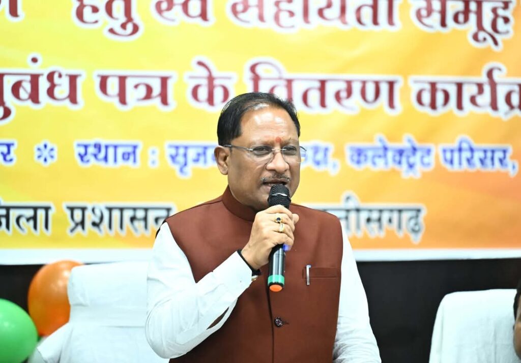 फिर से महिला स्व-सहायता समूहों को मिला रेडी टू ईट निर्माण का कार्य: प्रधानमंत्री श्री नरेंद्र मोदी की एक और गारंटी हुई पूरी 3 1002919518