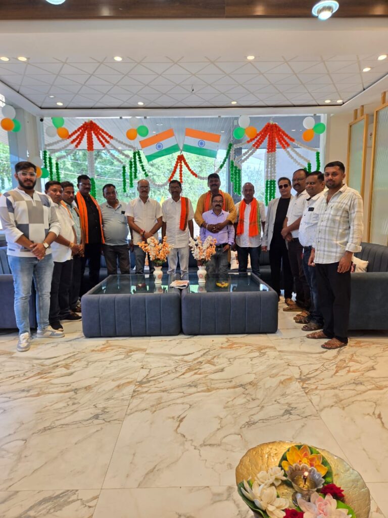 धर्मजयगढ़ के होटल सीएम पार्क में धूम धाम से मनाया गया स्वतंत्रता का 79 वा पर्व 1 1003106546