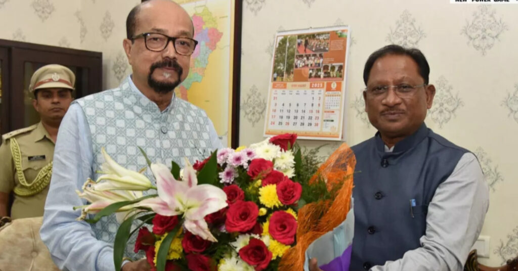 मंत्रिमंडल गठन की सुगबुगाहट हुई तेज राज्यपाल से मिले मुख्यमंत्री विष्णु देव साय । 1 1003112287
