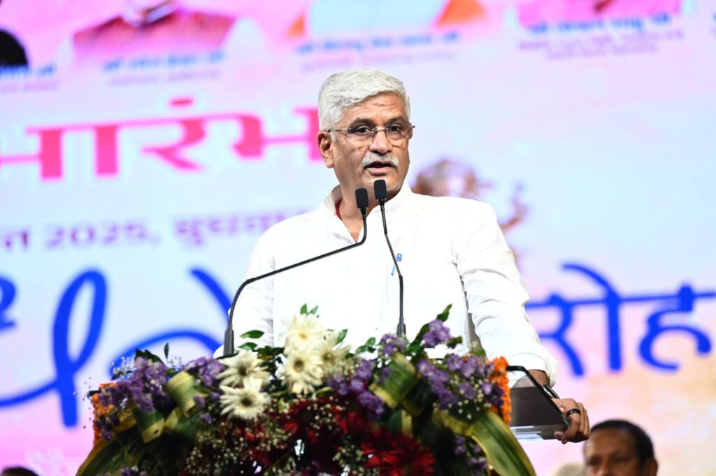 अतीत की स्वर्णिम स्मृतियों से जोडऩे और हमारे अमूल्य विरासत को संजोने का महान संकल्प है चक्रधर समारोह : राज्यपाल श्री रमेन डेका 8 1003167235